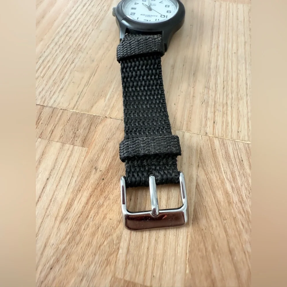 Vintage Timex expedition black nylon strap watch NEW BATTERY